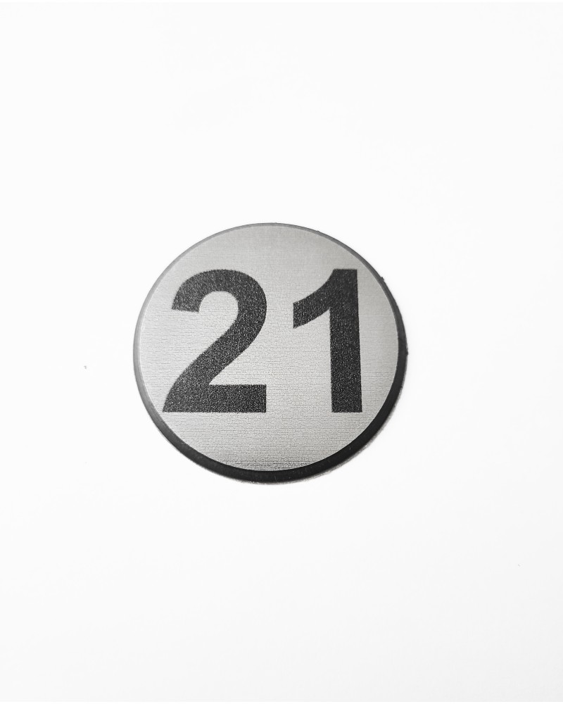 Цифра 21, сребрист кръг 4 см