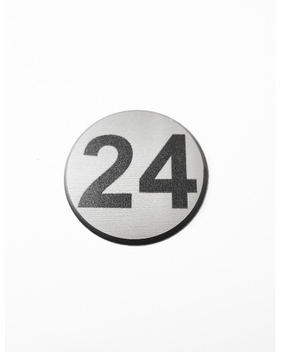 Цифра 24, сребрист кръг 4 см